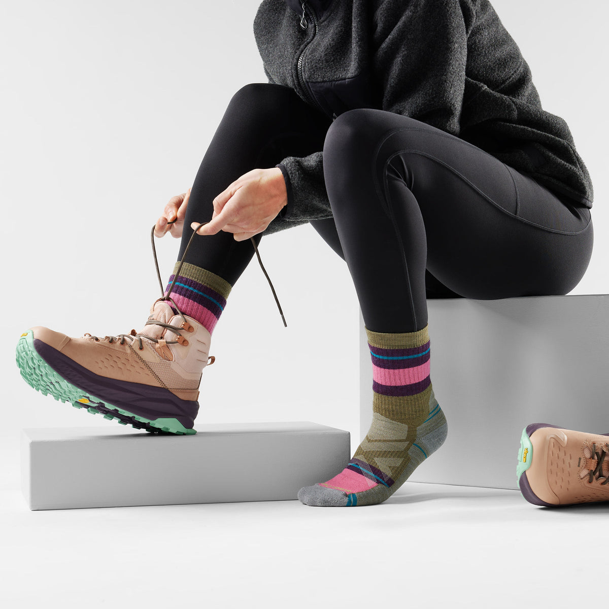 Smartwool Women's Hike Saturnsphere Crew Socks