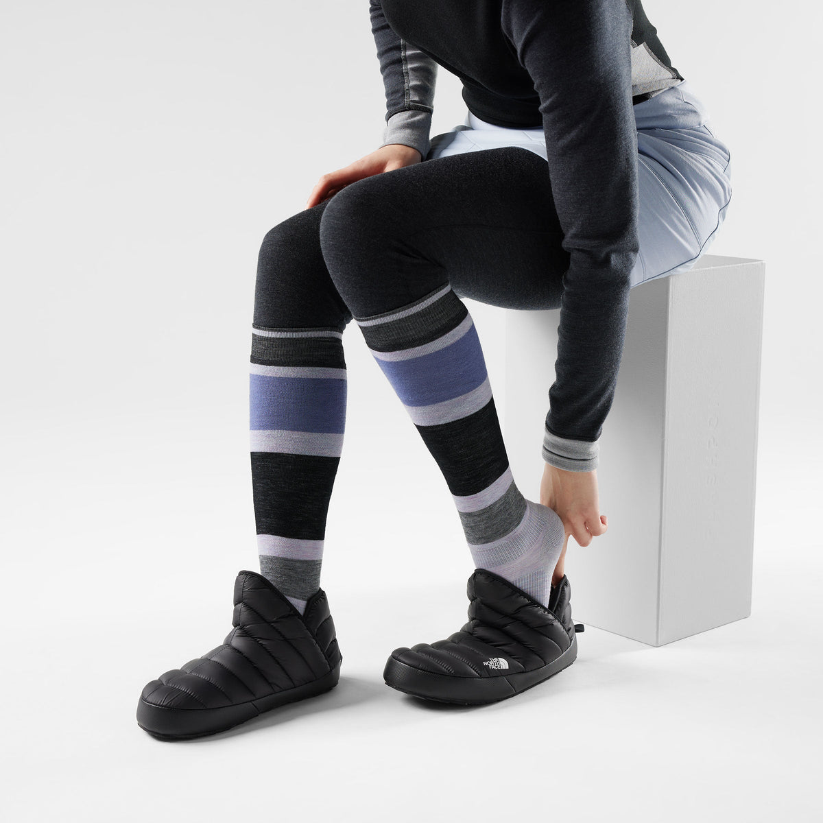 Smartwool Women's Snowboard Extra Stretch Over The Calf Socks