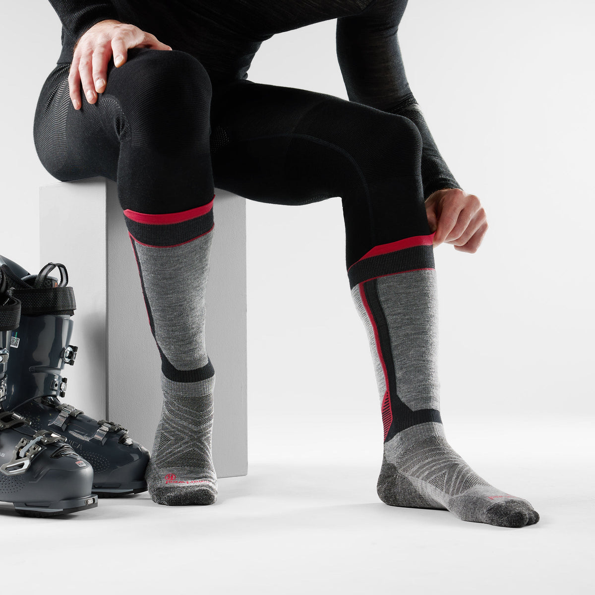 Smartwool Intraknit™ Ski Over the Calf Socks